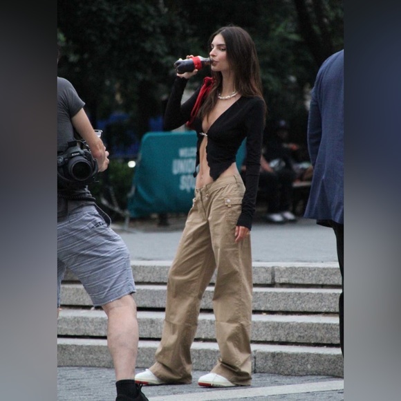 IAMGIA JORDAN CARGO 90’S Y2K MILITARY UTILITY TAN KHAKI FLARE LEG PANTS - Picture 4 of 10